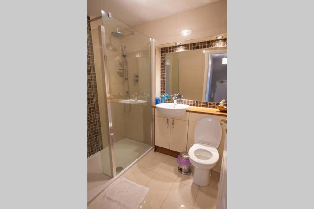 City Centre Executive 2 Bed Apartment With Wifi & Parking أبردين المظهر الخارجي الصورة